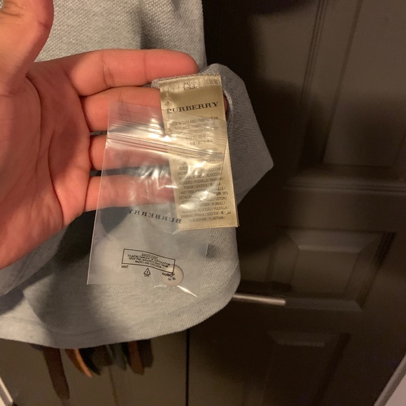 Authentic Men’s Burberry Polo NEW!! - Picture 6 of 6